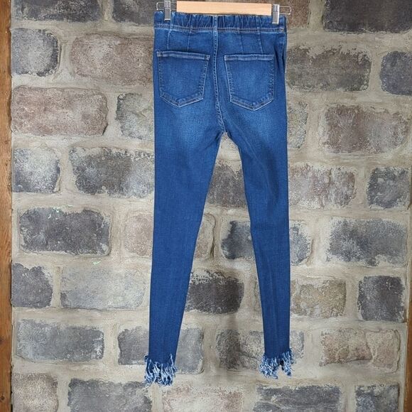 FREE People Jeans Woman's Size 26 Blue Pull On Skinny Curly Hem Jeggings Hi Rise - Picture 3 of 14